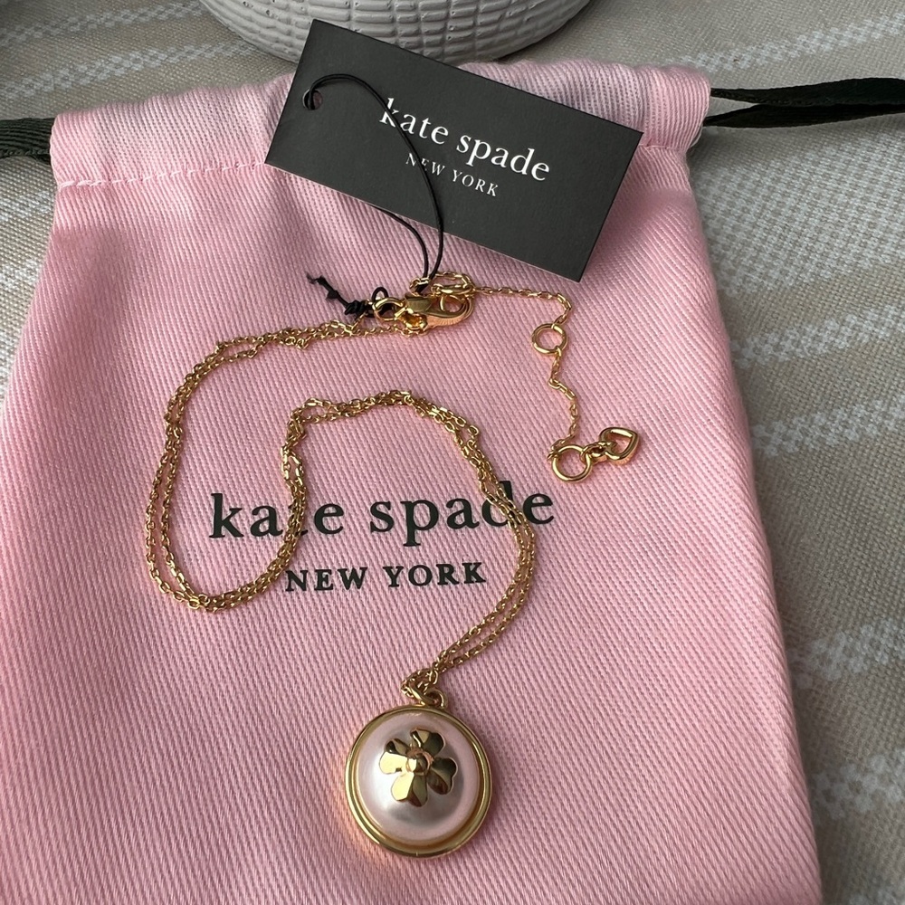 Kate Spade Pearls on Pearls Mini Pendant - Picture 4 of 6